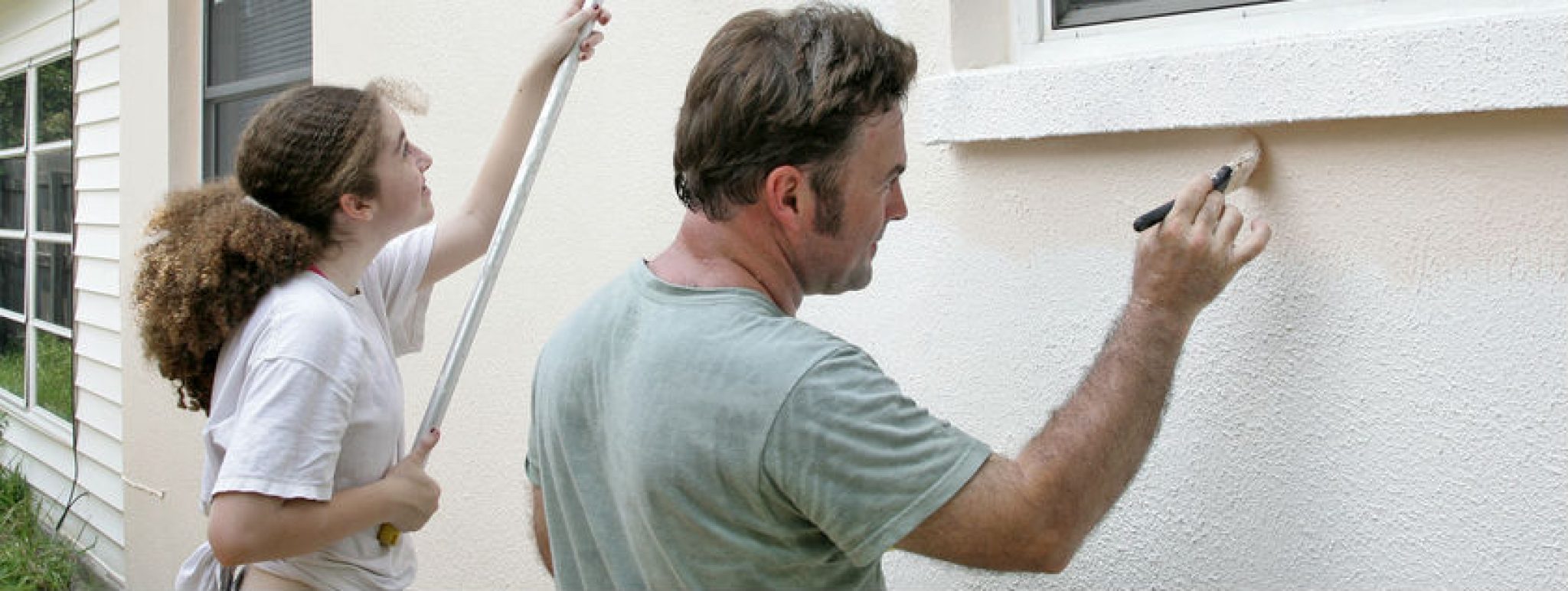Tips on How To Paint Exterior Stucco House in Toronto Sky Stucco