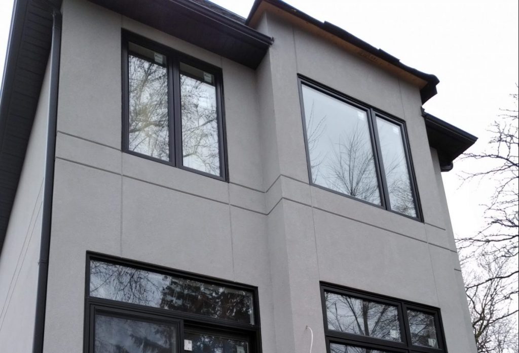 Image of an Exterior Stucco Instalation In mississauga