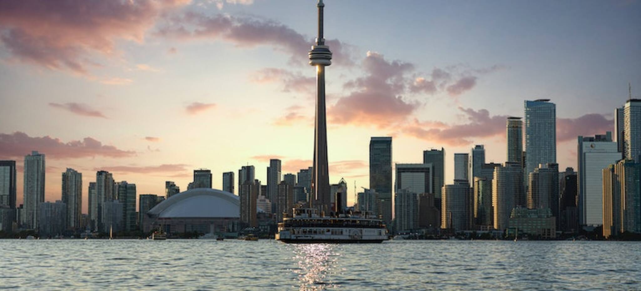 Understanding the Costs and Fees Involved in Selling a Home in Ontario